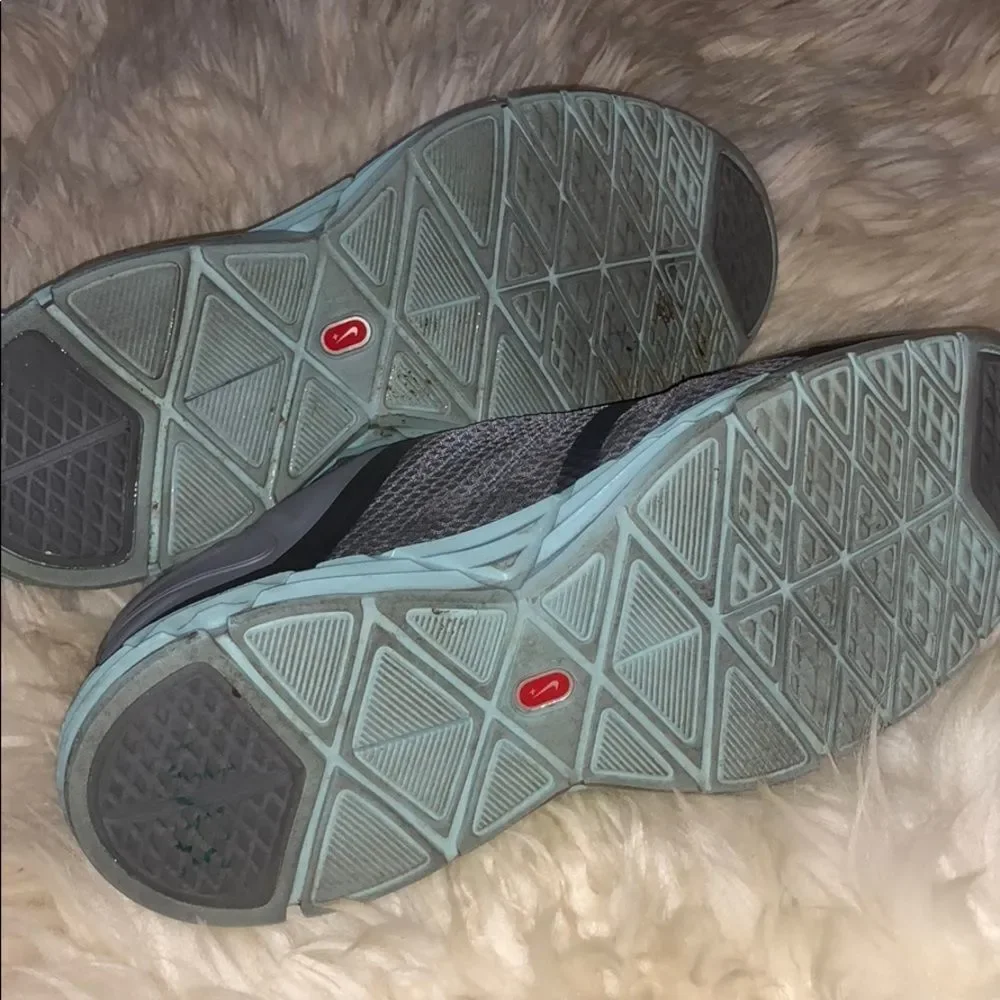 Nike pre loved see